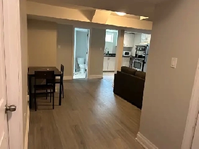One bedroom basement apartment Image# 6