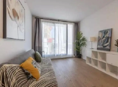 New 1 bedroom condo near Metro station UQAM & Beaudry Image# 1