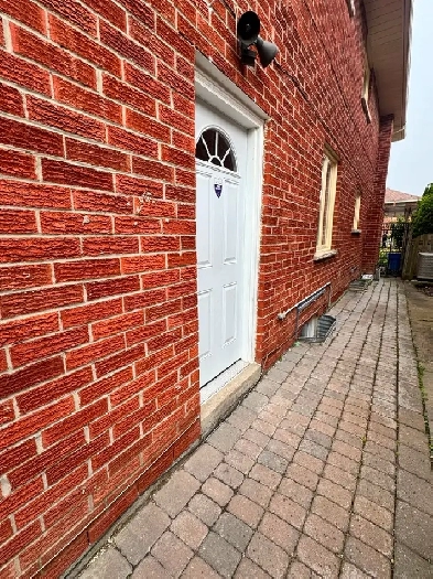 Basement bachelor for rent Image# 5