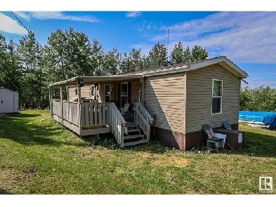 Mobile Home In Plateau Estates at Floatingstone Lake Image# 7