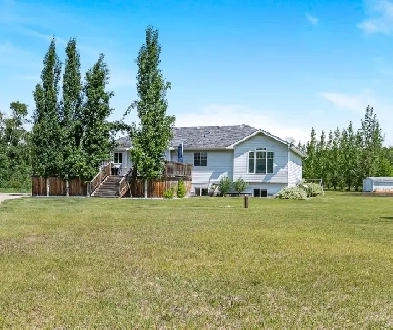 5 Bed, 3.5 Bath on 10 acres - east of GP Image# 4