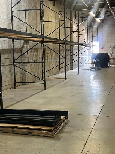 Commercial Industrial Warehouse for RENT/LEASE - Tomken/Matheson Image# 2