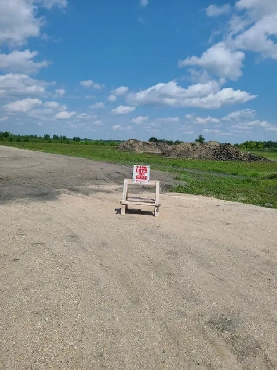 2 Acre lots for sale Ile Des Chenes close to Winnipeg. Image# 5