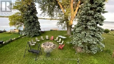 ~~~~3 Bedroom 2 Bath home on Lake Scugog~~~~ Image# 2