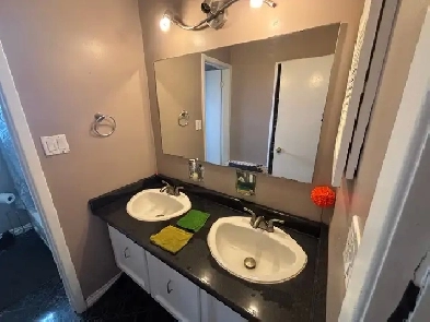 Private room for rent in Scarborough 610$ Image# 5