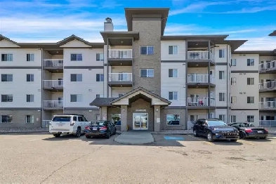 Renovated Top Floor Condo w/Park View! Image# 3