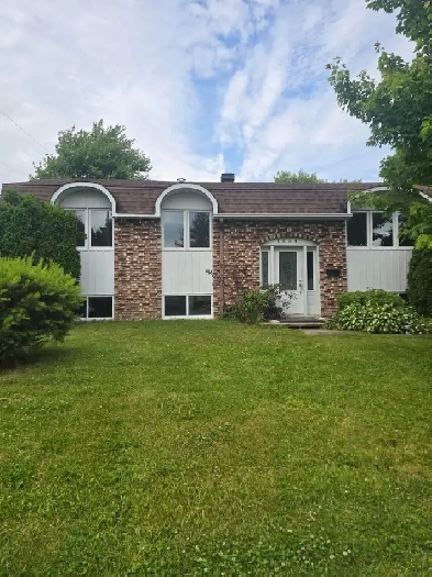 House for Sale in Mascouche Image# 8