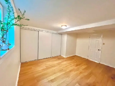 Spacious 2-Bedroom Suite in House – Private Entry | Orleans Image# 10