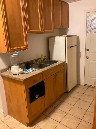 2 bedroom house for rent Image# 2