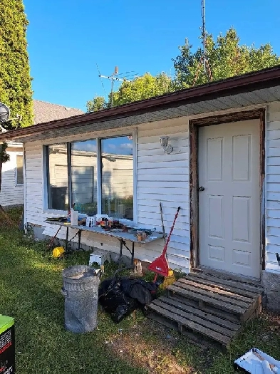 2 Bedroom Home near lockport Image# 3