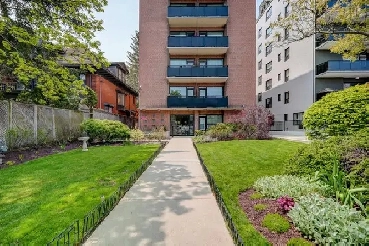 78 Warren Road #107, Toronto Image# 2