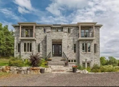 For sale Estate home in 10 acres Hwy 50 Image# 4