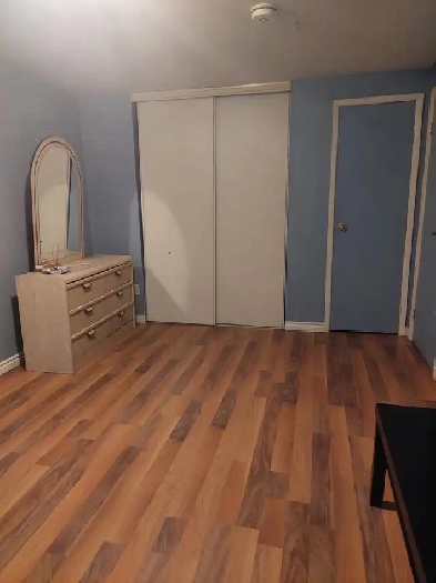Room in house for rent Image# 4