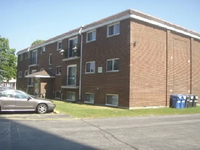 2 Bedroom - Aug 1 - $1875 incl - 9 Balfour Cres Image# 1