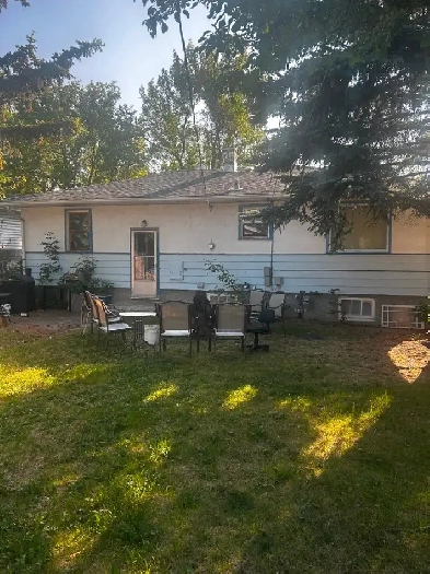 Roommate wanted! $1050 inc ALL utilities. Move in July 15-Aug 1 Image# 1