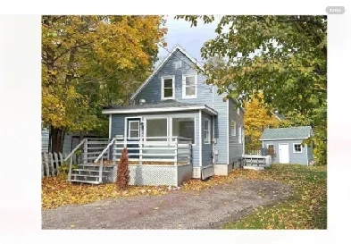 2  BED HOUSE FOR RENT CHARLOTTETOWN, CLOSE  TO DOWN TOWN Image# 10