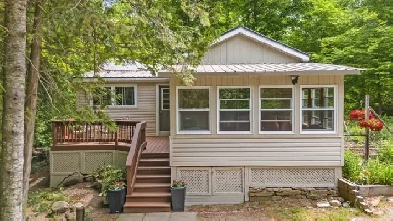 2 Bedroom Bungalow on 1.24 Private Acres with Income Potential Image# 8