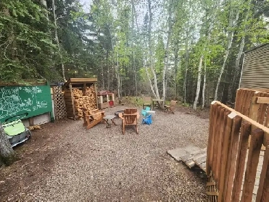 3 Bedroom Trailer in Ambrose Park (Emma Lake) Image# 10