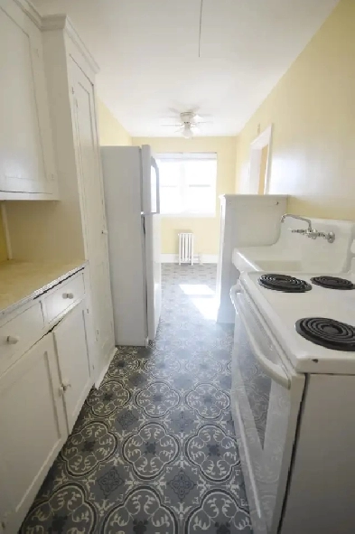 Affordable and cute apartment for rent in Wolseley! Image# 1