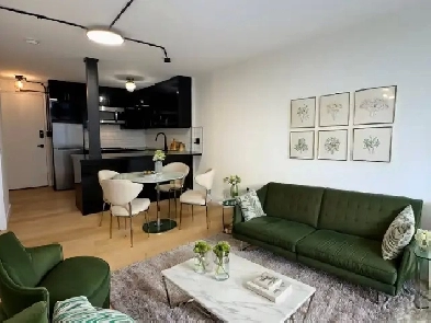420 Eglinton Ave. E. 308 Image# 1