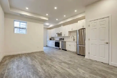 620 Bathurst St. Unit C Image# 25