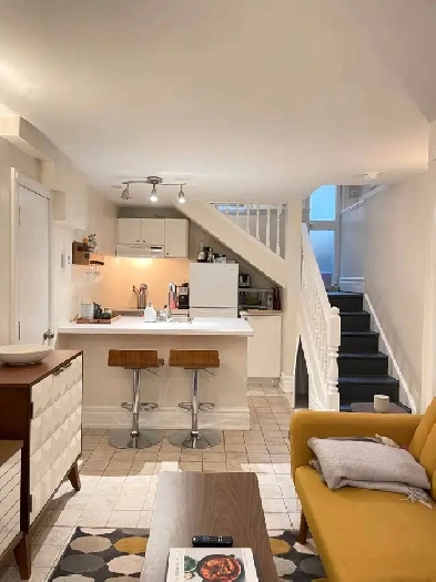 73 Northcote Ave. Unit 2 Image# 18
