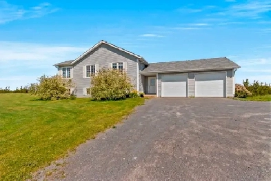 Country Living on 27 Acres – Minutes to Kingston or Napanee Image# 4