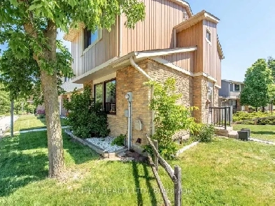 3 bed 3 bath condo townhouse for rent in Mississauga Image# 5