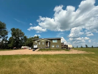 431073 Range Road 254 Rural Ponoka County, AB T4J 1R2 Image# 1