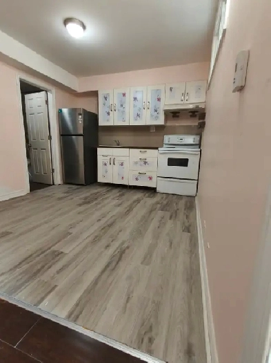 Nice 2nd floor One Bedroom Apartment $1580 Image# 5