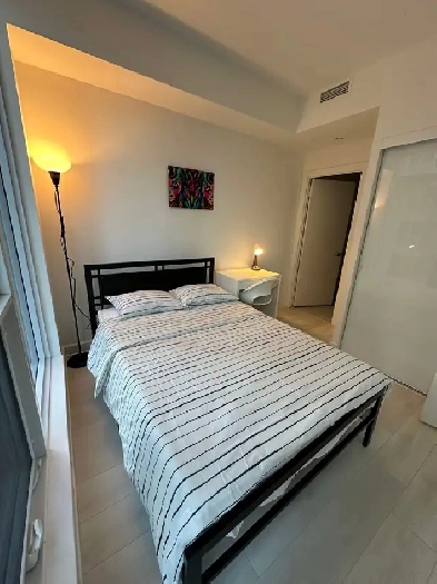 Master Bedroom& Private Bathroom Image# 1