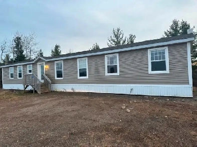 Waterfront, newer 3 bed / 2 bath mini-home in Tracy Image# 1