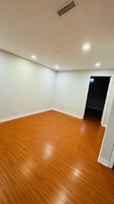 Rent basement Image# 5