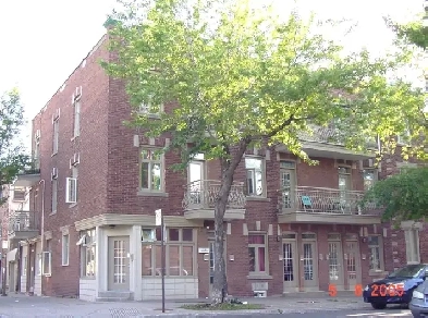CHARMANT 41/2 CASGRAIN / VILLERAY TRES PROPRE $1295 Image# 9