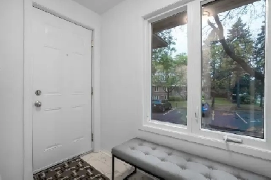 Fully FURNISHED 2‑Bed, 1.5‑Bath Townhome for Rent in ORLEANS Image# 1