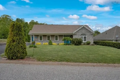 House 8 Mallard Ave Image# 1