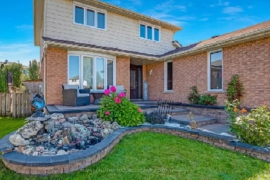 Keswick basement for rent(woodbine&Riverglen Drive) Image# 9