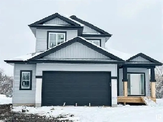 New 2 Storey Lake House! Image# 2