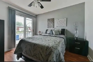 Grand 5-1/2 chauffé et éclairé à Louer dans le  vieux  Longueuil Image# 10