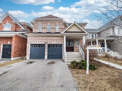 Gorgeous 4 2 Bdrm Home with Legal Basement Apt Side Entry! Image# 1