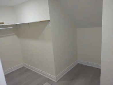 2 bedroom basement for rent in brampton Image# 1
