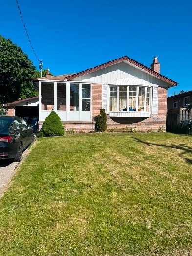 3 Bed 1 washroom House(Main Floor) for Rent in Scarborough Image# 1