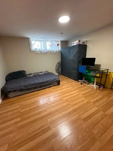 Room for rent Image# 8