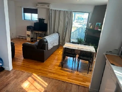 41/2 Condo, in Lasalle Image# 1