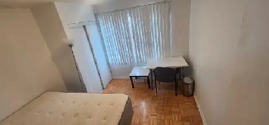 private room for rent Image# 3