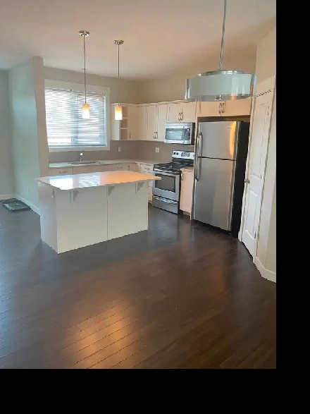 3 Bedroom House Main Floor–Harbour Landing – Available August 1 Image# 8