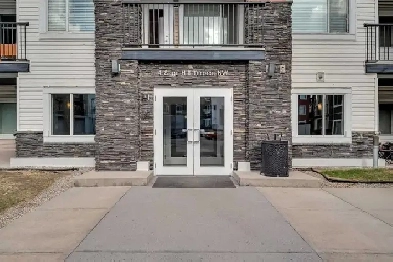 1 bed room   den condo for rent (underground parking) Image# 1