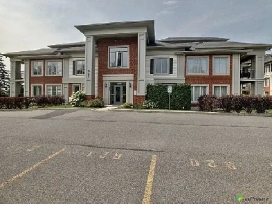 For SALE- Condo in Boucherville Image# 4