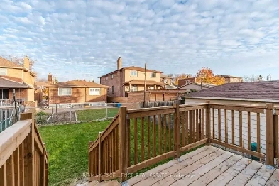 Private Room Available in North York Image# 3