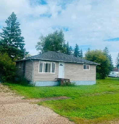 House/cabin at Sandy Lake, Mb Image# 5